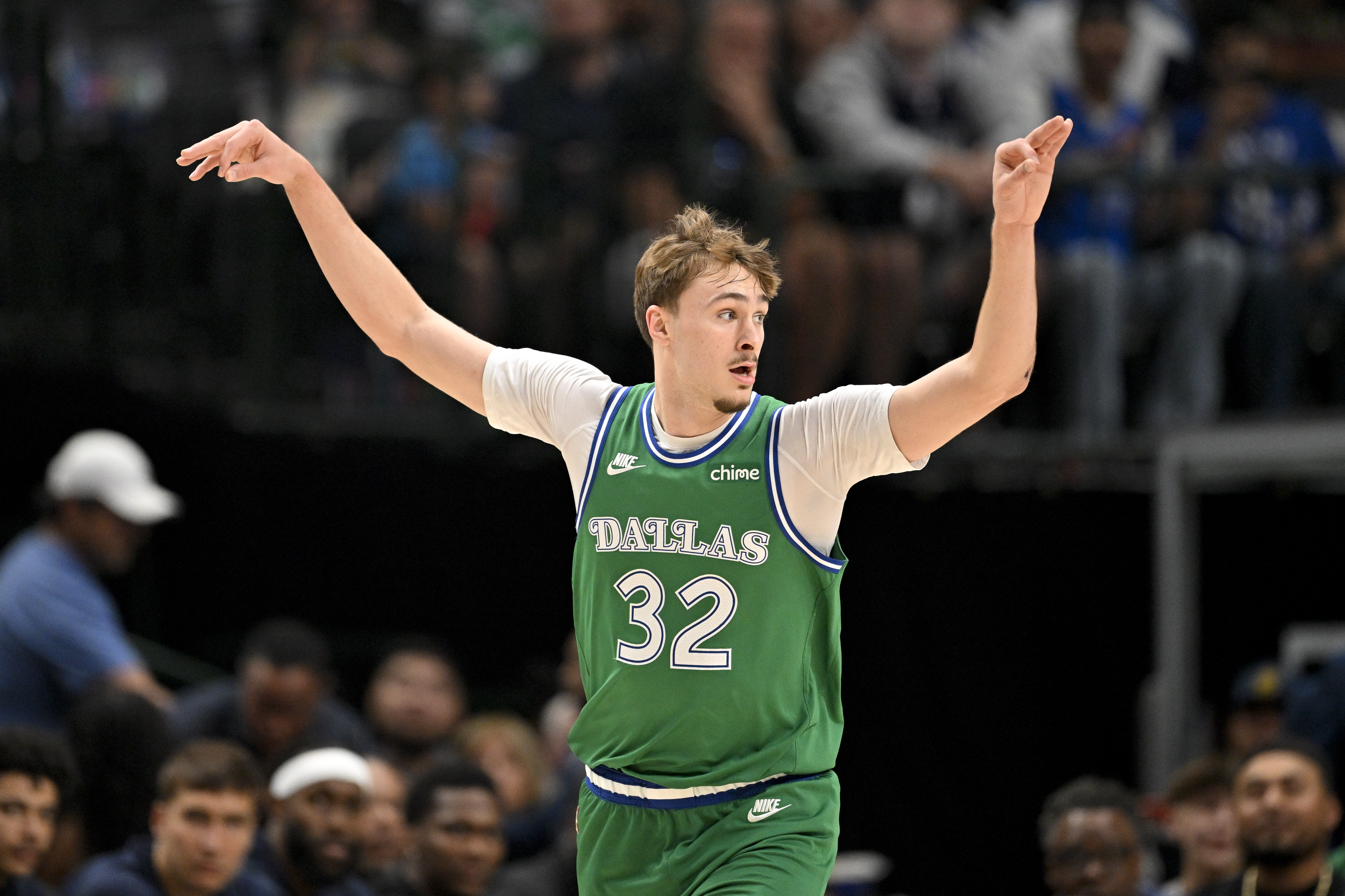 开云体育-弗拉格谈隔扣大洛:这大概是我今年最喜欢的一次扣篮